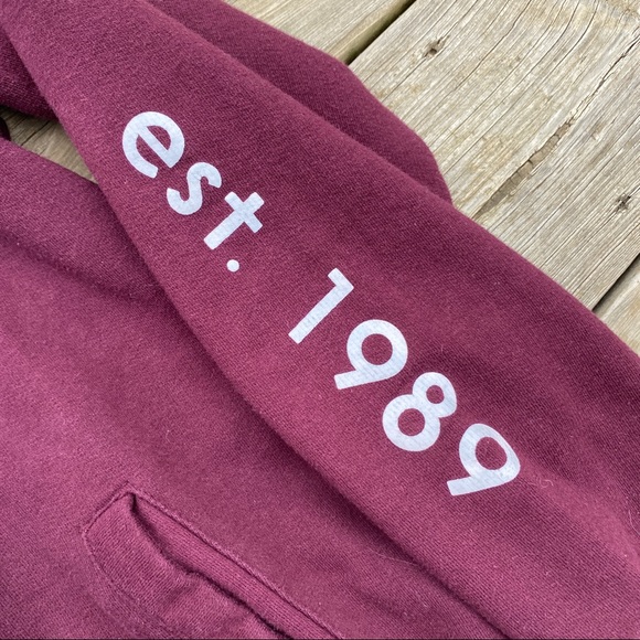 Bench Maroon Hoodie - Picture 5 of 9